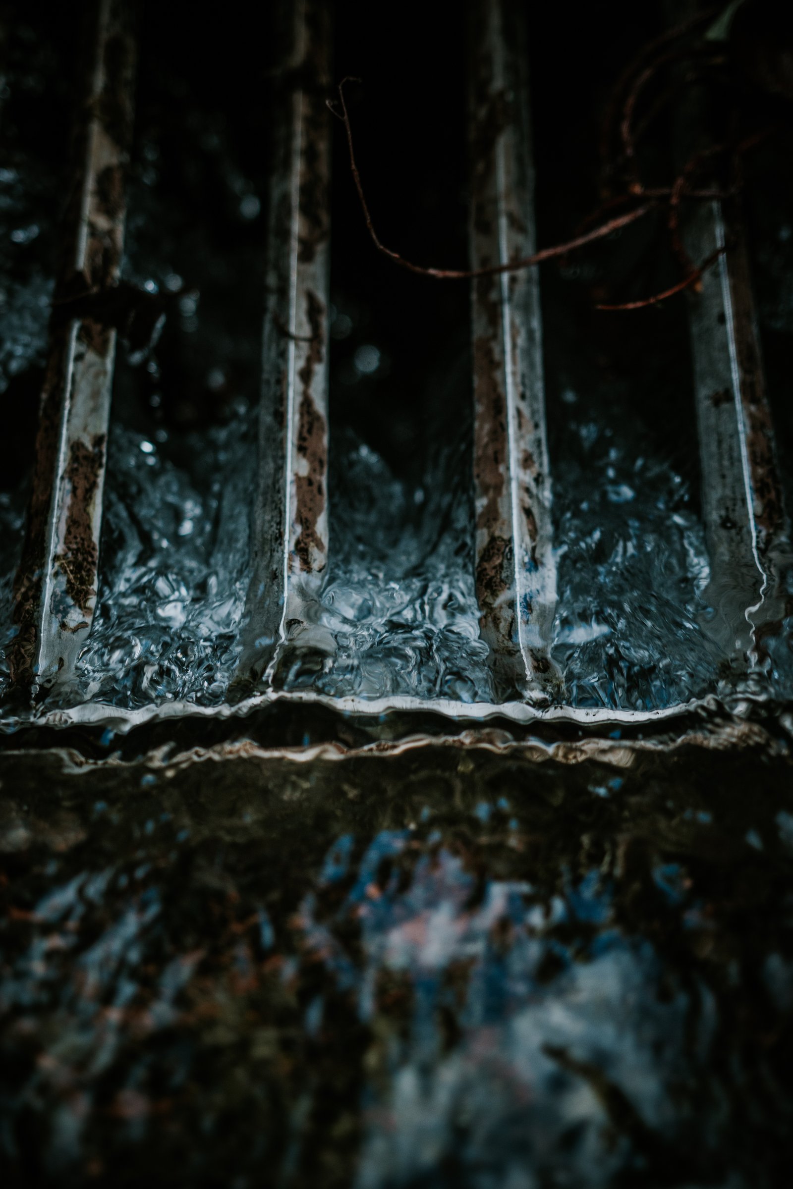 Sewage Cleanup Problem? How to Properly Clean and Restore Your Space After Water Damage